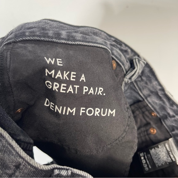 ARITZIA Denim Forum THE BOYFRIEND LOOSE MID THIGH SHORT 26 High Rise Gray Black - Picture 11 of 16